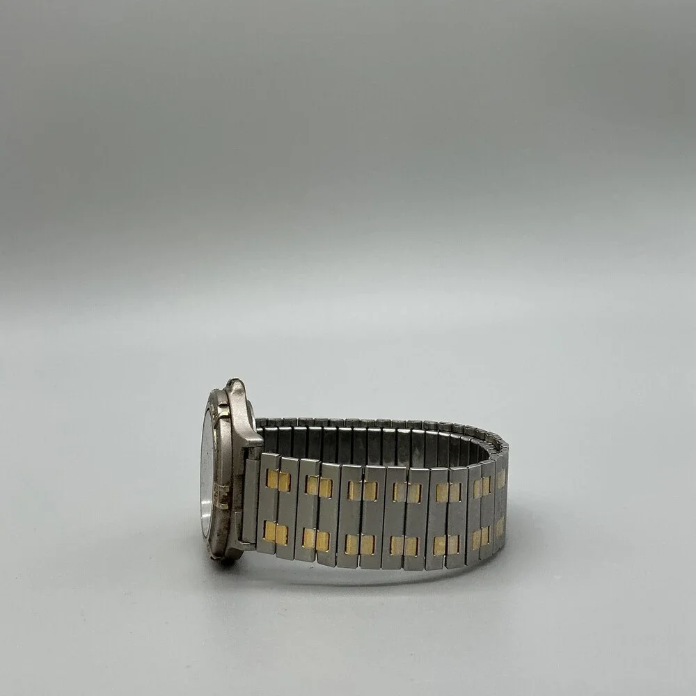 Waltham Mens Watch 36mm Silver Gold Tone Date XKE015-025 For Parts Not Running
